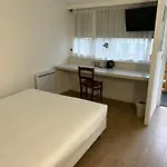 Kyriad Direct Metz Nord - 2* Woippy
