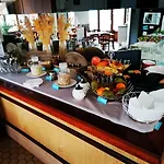 Kyriad Direct Metz Nord - Hotel