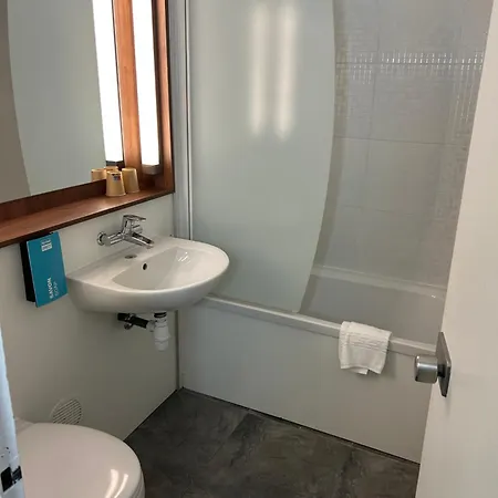 Kyriad Direct Metz Nord Hotel