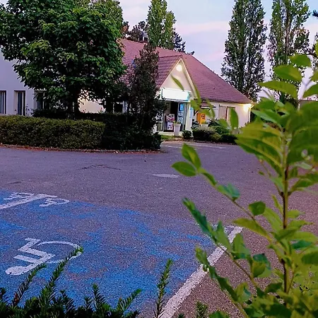 Hotell Kyriad Direct Metz Nord -