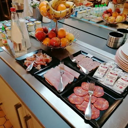 Kyriad Direct Metz Nord - 2* Woippy