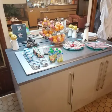 Ξενοδοχείο Kyriad Direct Metz Nord -