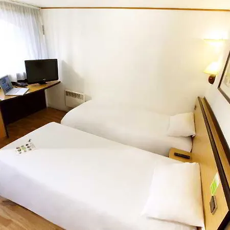 Kyriad Direct Metz Nord Hotel 2*
