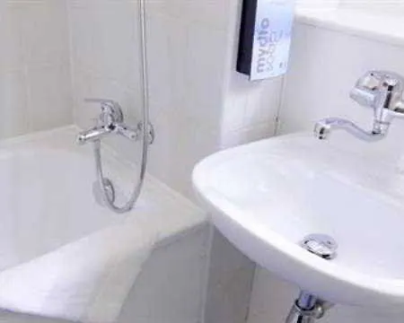 Hotel Kyriad Direct Metz Nord