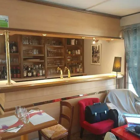 Kyriad Direct Metz Nord Hotel