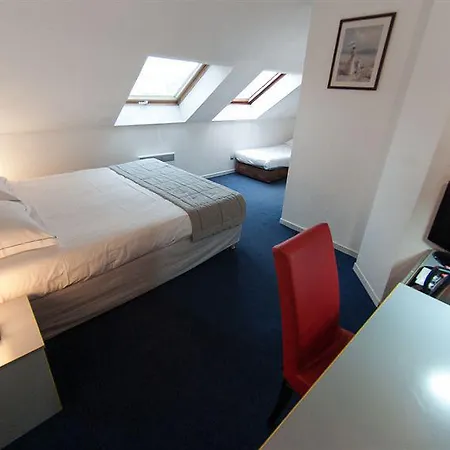 Kyriad Direct Metz Nord 2*