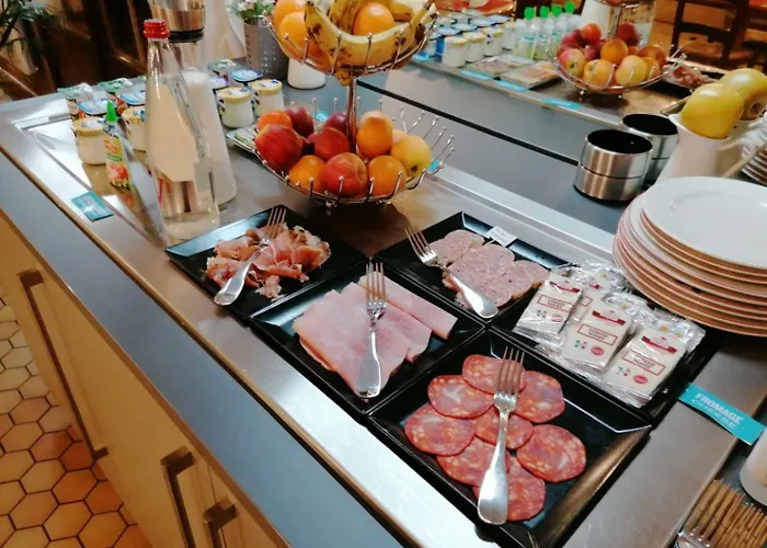 Kyriad Direct Metz Nord - 2* 沃伊皮