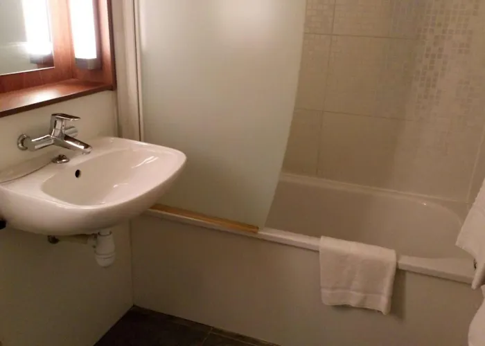 Hotel Kyriad Direct Metz Nord – 2*